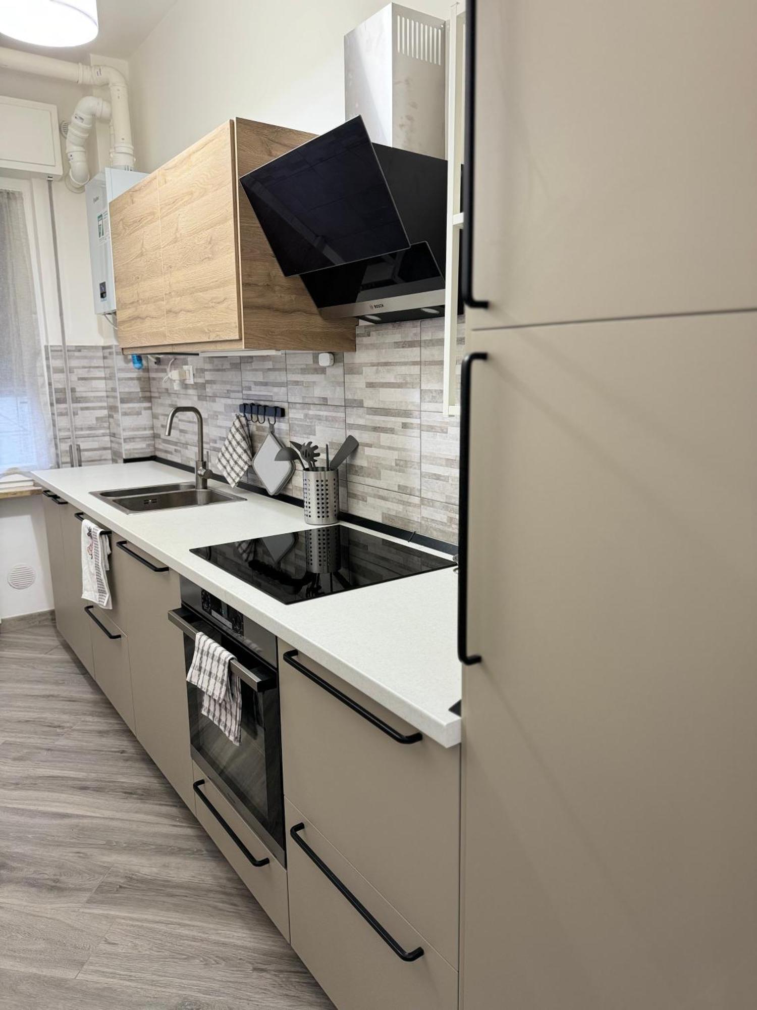 Trento House Zona Stazione Centro Storico Leilighet Parma Eksteriør bilde