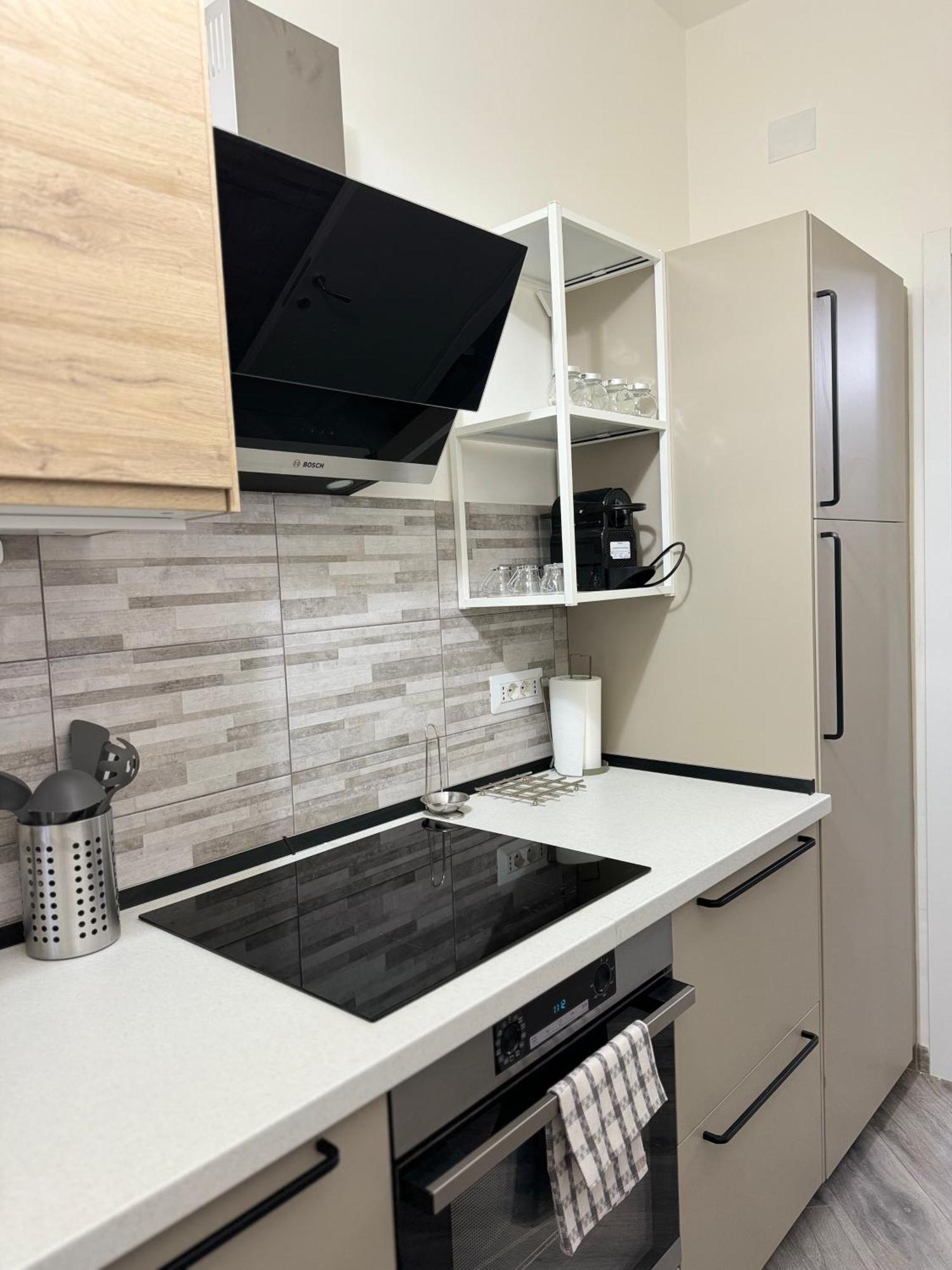 Trento House Zona Stazione Centro Storico Leilighet Parma Eksteriør bilde